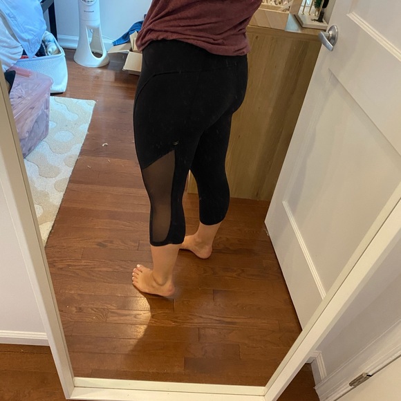 Bundle 2 Lululemon sun runner crop leggings - Picture 16 of 16